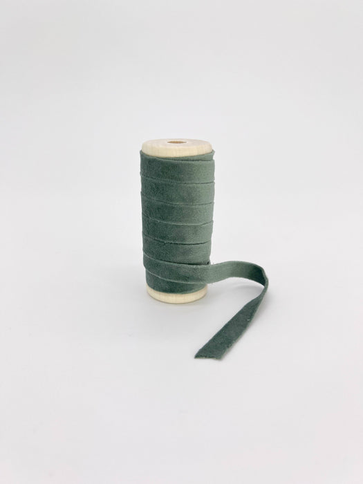 Thin Velvet - Finished Edge, Sage